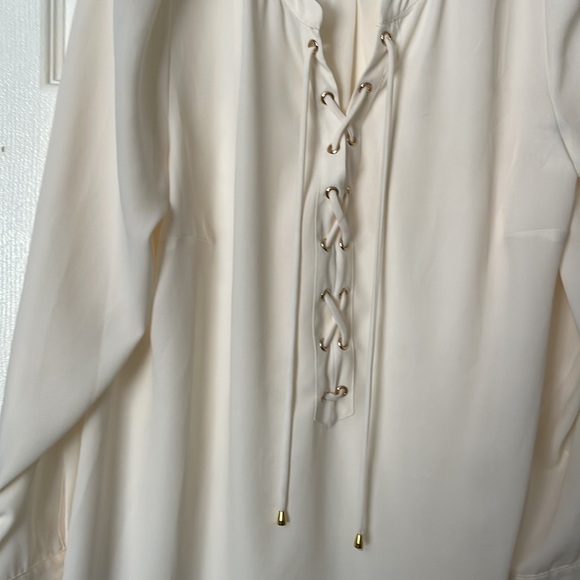 Blouse - Picture 2 of 5